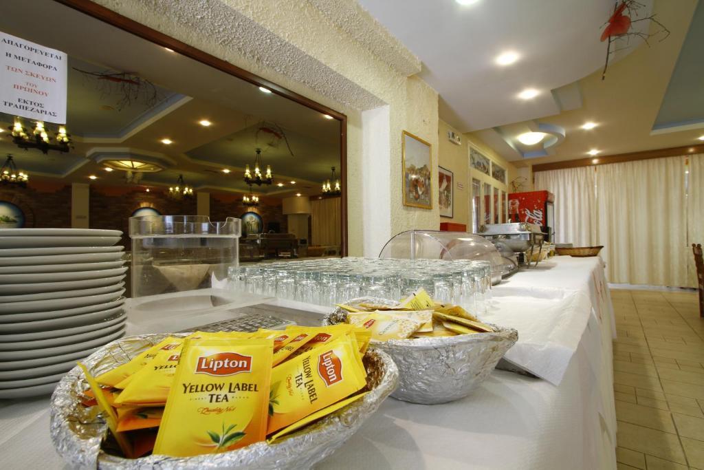 Bintzan Inn Hotel Gastouri  Esterno foto