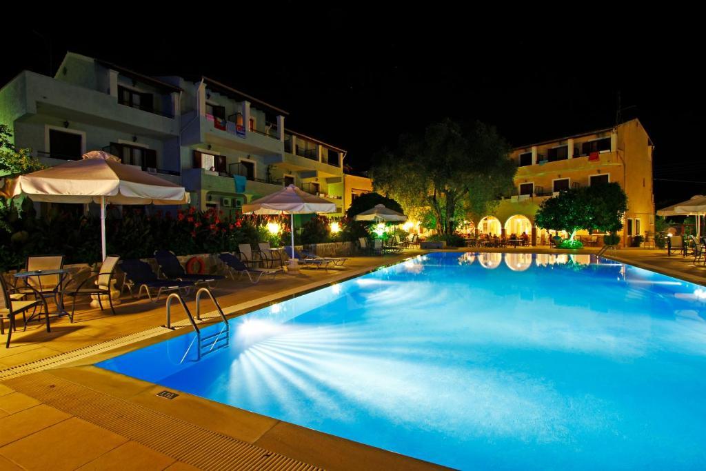 Bintzan Inn Hotel Gastouri  Esterno foto